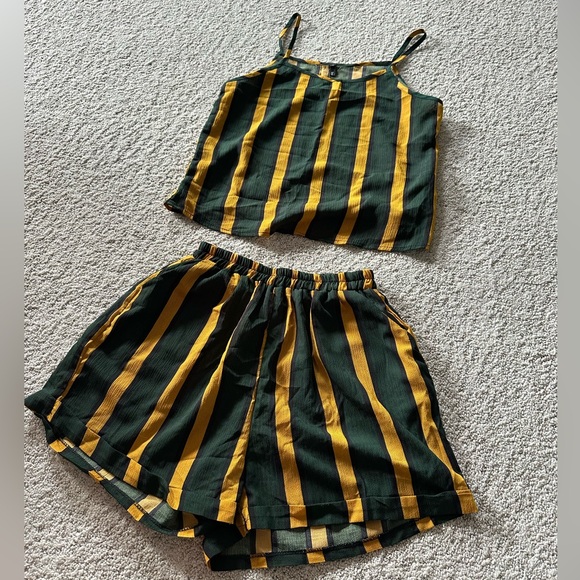 Zaful matching set (olive, black, yellow) - Picture 7 of 10